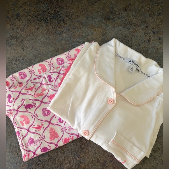 Disney Parks Princess 2-Piece Pajama Set - Adults - Picture 2 of 4